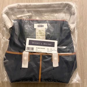 Dooney & Bourke shoulder bag